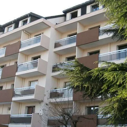 Rent this 1 bed apartment on 10 Quai Eustache Chappuis in 74000 Les Balmettes, France