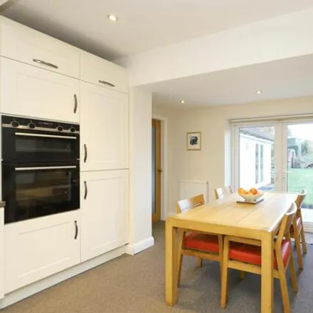 Image 3 - Old Road, Chesterfield, S40 3SW, United Kingdom - House for sale
