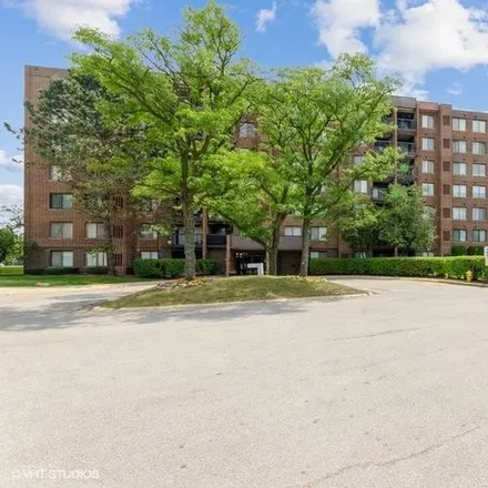 Buy this 2 bed condo on River Oaks Golf Course in 1 Park Avenue, Calumet City
