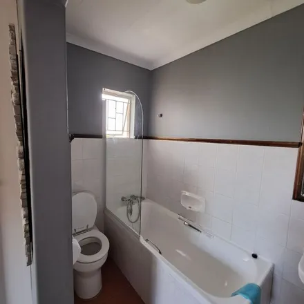 Rent this 3 bed apartment on Rubenstein Drive in Tshwane Ward 47, Pretoria