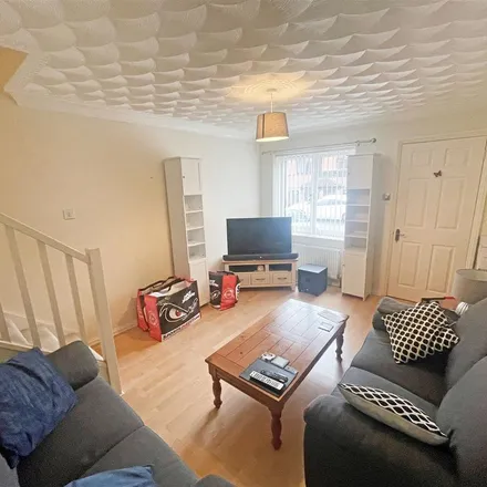 Rent this 2 bed apartment on unnamed road in Monkston, MK7 7SW
