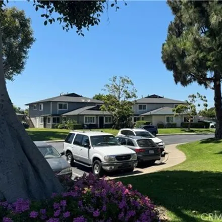 Image 2 - 7814 Arbor Cir Unit 75B, Huntington Beach, California, 92647 - Townhouse for rent