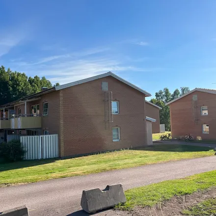 Rent this 3 bed apartment on Solbergsvägen in 667 31 Forshaga, Sweden