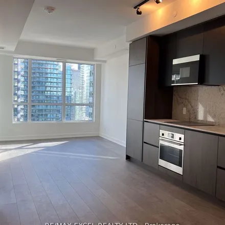 Image 2 - Suite, 106 Peter Street, Old Toronto, ON M5V 2G5, Canada - Apartment for rent