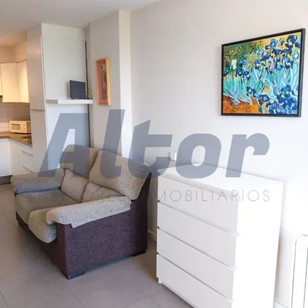 Image 8 - Calle de Antonio de Cabezón, 28034 Madrid, Spain - Apartment for rent