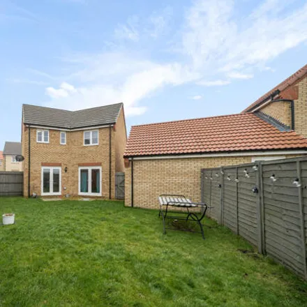 Image 2 - Dandelion Drive, Whittlesey, PE7 2FH, United Kingdom - House for sale