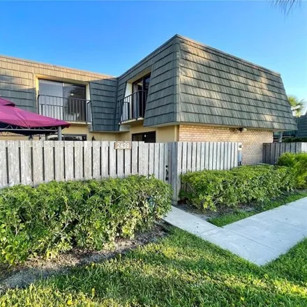 Image 1 - 2400 24th Way, West Palm Beach, FL 33407, USA - Townhouse for sale