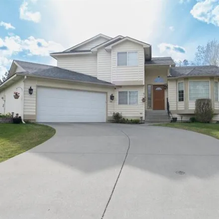 Buy this 4 bed house on 4968 South Thor Street in Spokane, WA 99223