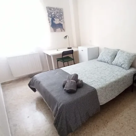 Rent this 5 bed room on Madrid in Calle de Braille, 24
