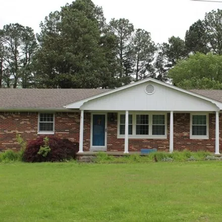 Buy this 3 bed house on 126 Lakeside Drive in McCracken County, KY 42003