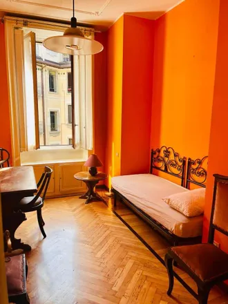 Rent this 4 bed room on Gold Bet in Via Giulio e Corrado Venini 16, 20124 Milan MI