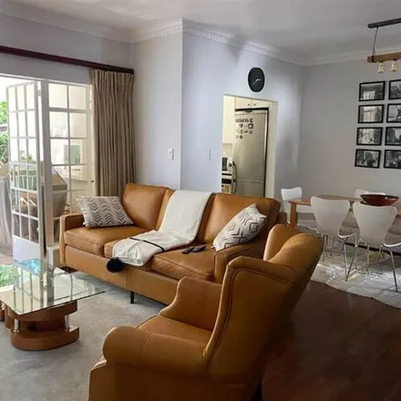 Image 3 - Ashwold Road, Saxonwold, Rosebank, 2193, South Africa - Apartment for rent