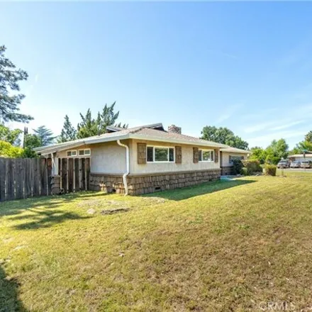 Image 3 - 1291 Patricia Drive, Chico, CA 95926, USA - House for sale