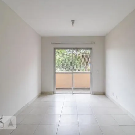 Rent this 3 bed apartment on Rua Rio Grande do Sul in Vila Dom José, Barueri - SP