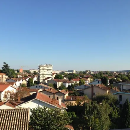 Rent this 2 bed apartment on 39 Allées Charles de Fitte in 31300 Toulouse, France