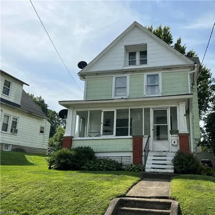 Buy this 3 bed house on 164 East Tuscarawas Avenue in Barberton, OH 44203