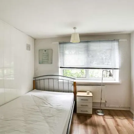 Rent this 4 bed apartment on 5 Barnby Square in London, E15 4PZ