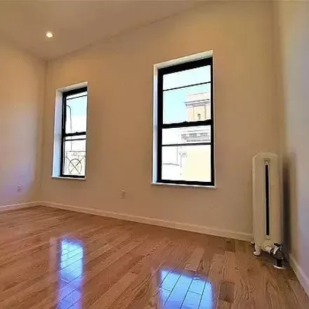 Rent this 4 bed house on 190 Wadsworth Ave Apt 40 in New York, 10033