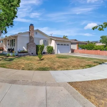 Buy this 5 bed house on 4340 Linwood Drive in San Jose, CA 95124