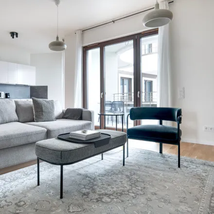 Rent this 3 bed apartment on Schlesingerstraße 6 in 10587 Berlin, Germany