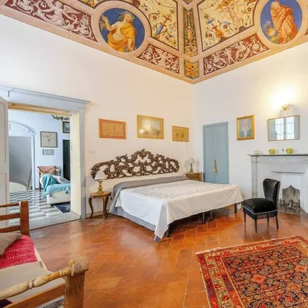 Rent this 4 bed house on Arezzo