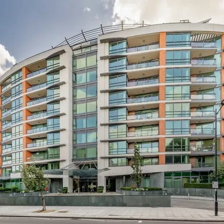 Rent this 3 bed apartment on Pavilion Apartments in 34 St John's Wood Road, London