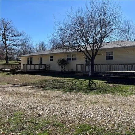 Buy this 2 bed house on Rosebud Road in Morgan County, MO 65078