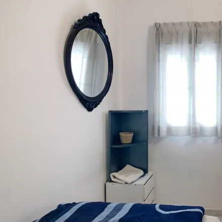 Rent this 3 bed room on Madrid in Calle Zurgena, 28037 Madrid