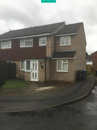 Rent this 3 bed duplex on Burleigh Close in Bramhall, SK7 5QT