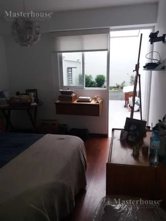 Buy this studio apartment on Cohiba in Del Ejército Avenue, Miraflores
