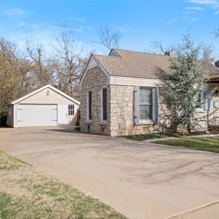 Image 2 - 1171 Lombardy Road, Oklahoma City, OK 73118, USA - House for sale