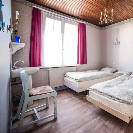 Rent this 3 bed house on 56510 Saint-Pierre-Quiberon