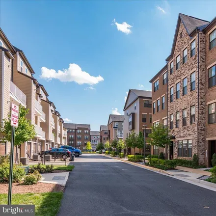 Image 5 - Dulles Yard Drive, Loudoun County, VA 20166, USA - Condo for sale