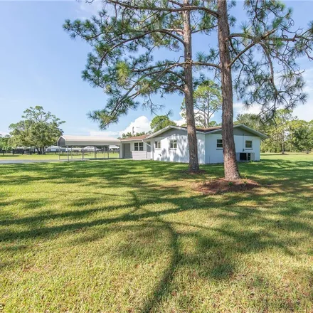 Image 6 - 17753 Wells Road, Lee County, FL 33917, USA - House for sale
