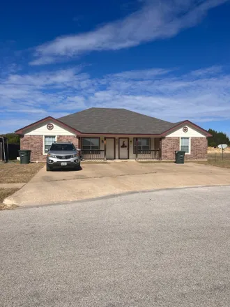 Image 3 - 607 Bermuda Street, Copperas Cove, TX 76522, USA - Duplex for sale