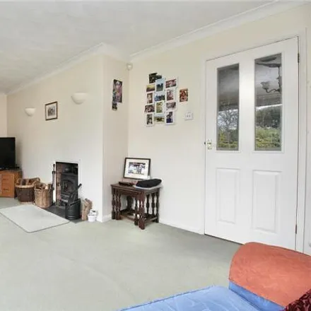 Image 7 - Oaklands, Leavenheath, CO6 4UH, United Kingdom - House for sale