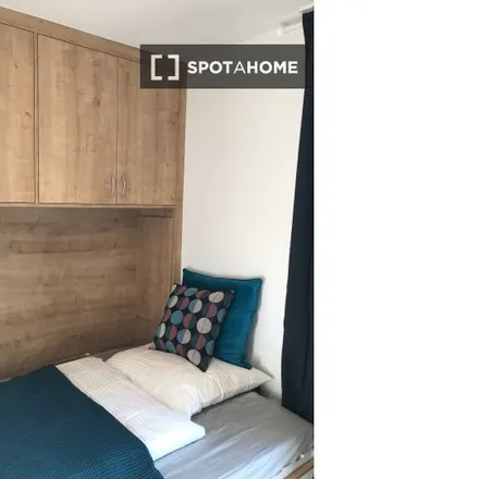 Rent this 3 bed room on Wangener Straße 41 in 70188 Stuttgart, Germany
