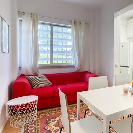 Rent this 5 bed room on Avenida Columbano Bordalo Pinheiro 84 in 1070-065 Lisbon, Portugal