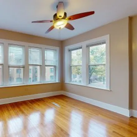 Rent this 3 bed apartment on #2,6819 South Ridgeland Avenue in South Shore, Chicago
