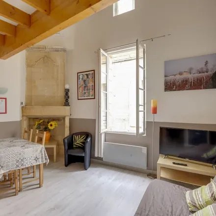 Rent this 1 bed apartment on 33330 Saint-Émilion