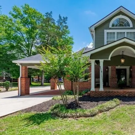 Buy this 6 bed house on 6250 Middle Valley Road in Valleybrook, Chattanooga