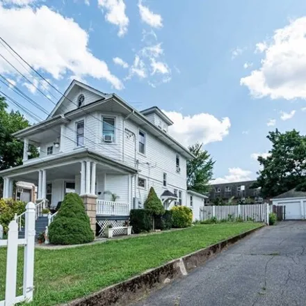 Image 8 - 16 W Central Ave, Bergenfield, New Jersey, 07621 - House for sale