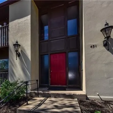Buy this 1 bed condo on unnamed road in Dallas, Kansas City