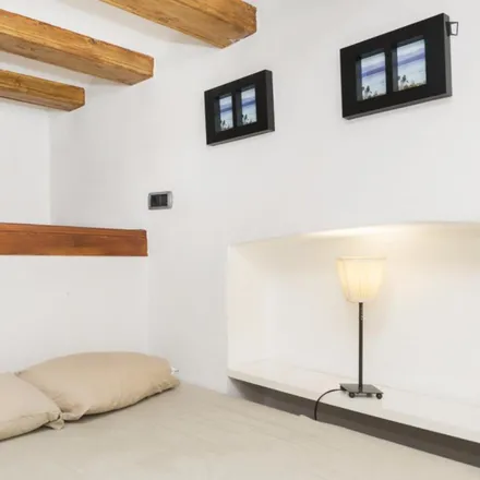 Rent this studio apartment on 365 in Carrer dels Tallers, 08001 Barcelona