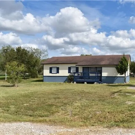 Image 2 - 167 Cr 354, Orange Grove, Texas, 78372 - House for sale