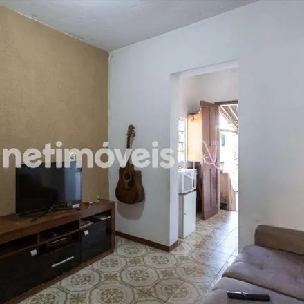 Buy this 8 bed house on Rua Fluorina in Pompeia, Belo Horizonte - MG