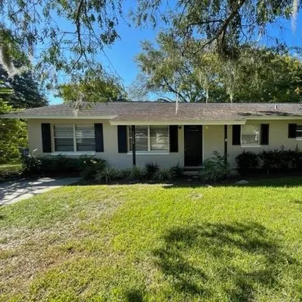 Rent this 3 bed house on 3342 Southeast 12th Street in Ocala, FL 34471