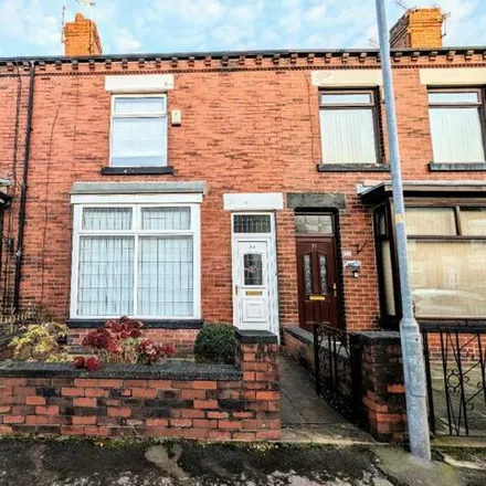 Image 1 - Leinster Street, Farnworth, BL4 9HS, United Kingdom - Townhouse for rent