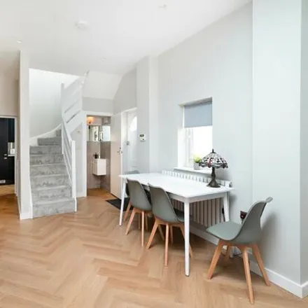 Image 3 - Basing Hill, Childs Hill, London, NW11 8TG, United Kingdom - House for rent