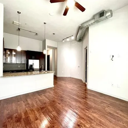Image 4 - 2400 McCue Road, Houston, TX 77056, USA - Apartment for rent